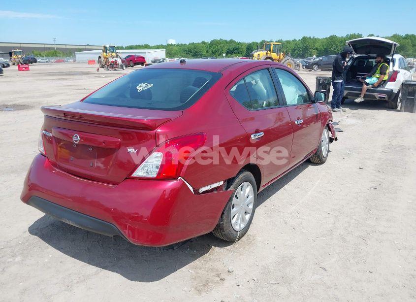 Photo 4 of 2019 Nissan Versa 1.6 SV (VIN 3N1CN7AP4KL842965)