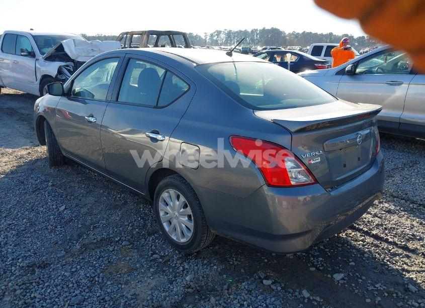 Photo 3 of 2019 Nissan Versa 1.6 SV (VIN 3N1CN7AP4KL866117)