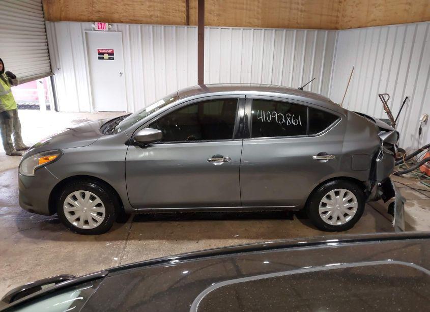 Photo 14 of 2019 Nissan Versa 1.6 SV (VIN 3N1CN7AP4KL870037)