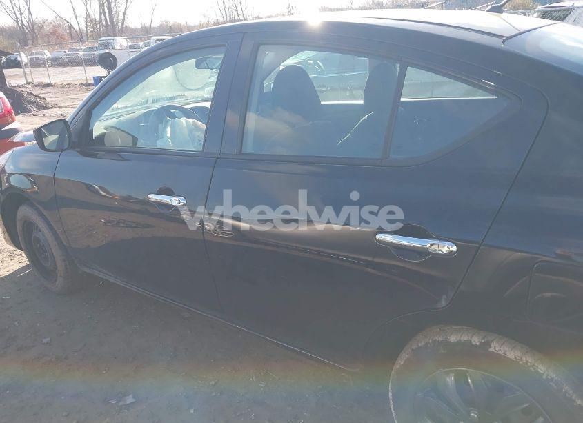 Photo 14 of 2019 Nissan Versa 1.6 SV (VIN 3N1CN7AP4KL873326)