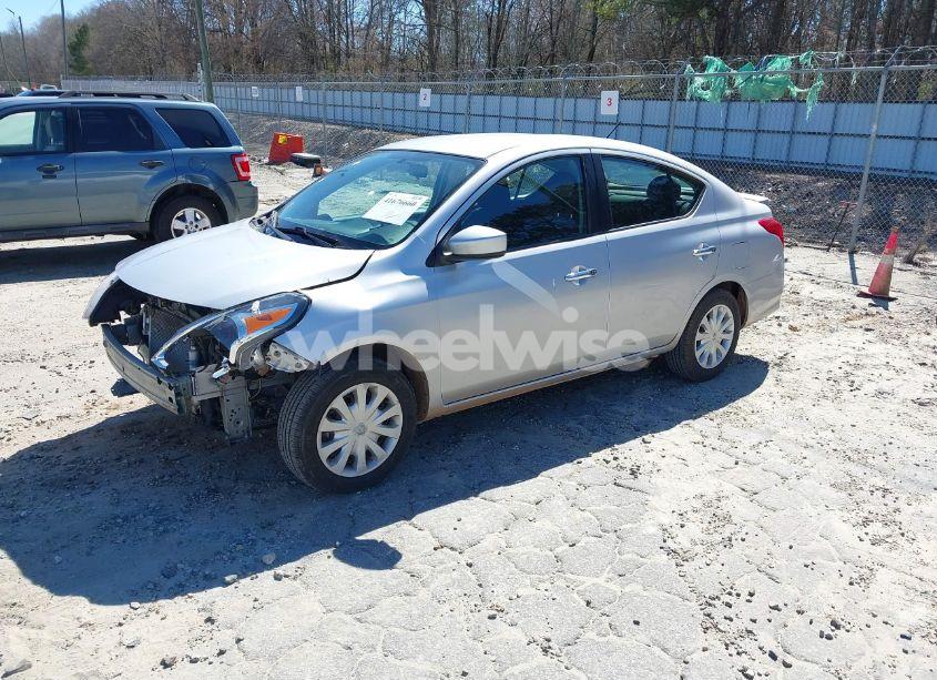 Photo 2 of 2019 Nissan Versa 1.6 SV (VIN 3N1CN7AP4KL878414)
