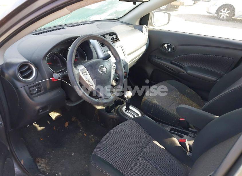 Photo 6 of 2019 Nissan Versa 1.6 SV (VIN 3N1CN7AP4KL881488)