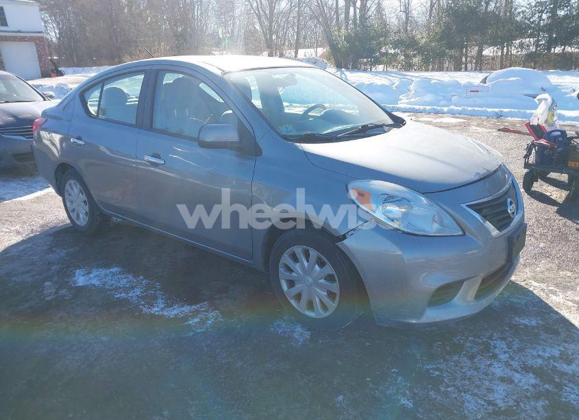 2012 Nissan Versa 1.6 SV (VIN 3N1CN7AP5CL836805) main photo
