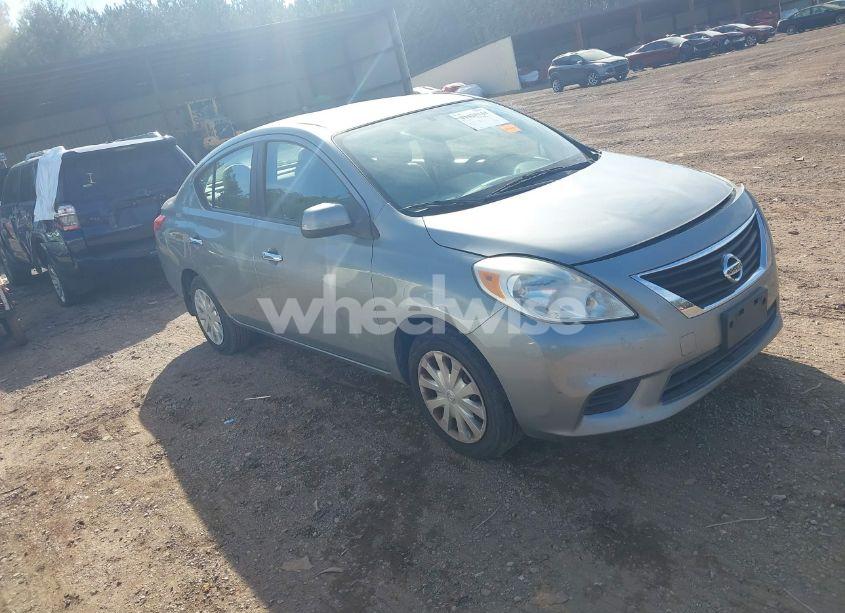 2012 Nissan Versa 1.6 SV (VIN 3N1CN7AP5CL850302) main photo