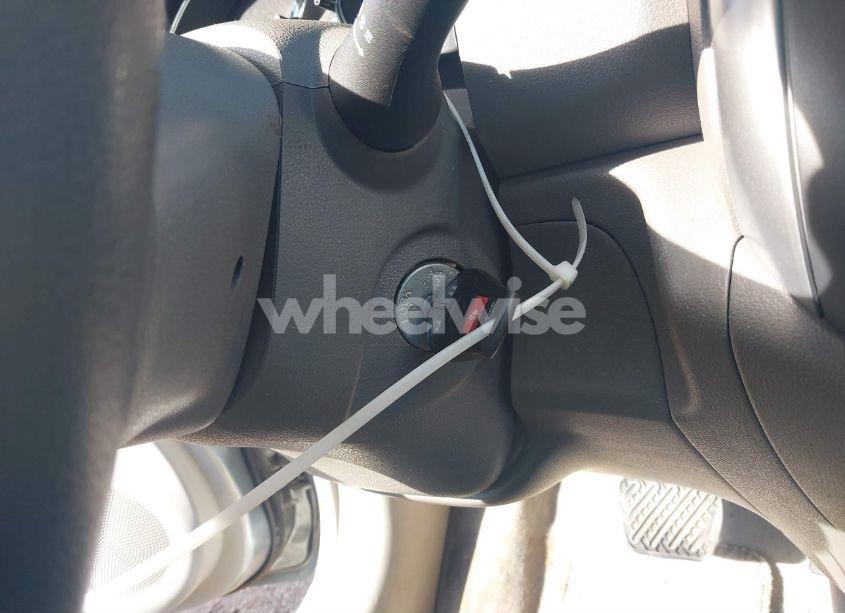 Photo 11 of 2012 Nissan Versa 1.6 SV (VIN 3N1CN7AP5CL850302)