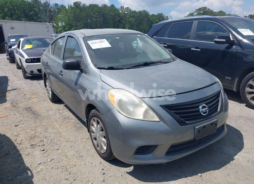 2012 Nissan Versa 1.6 S (VIN 3N1CN7AP5CL919070) main photo