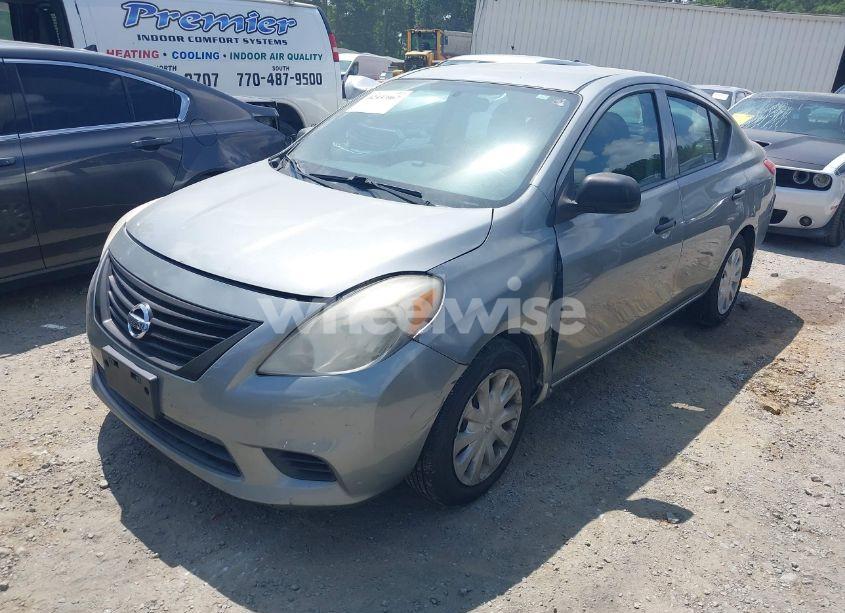 Photo 2 of 2012 Nissan Versa 1.6 S (VIN 3N1CN7AP5CL919070)
