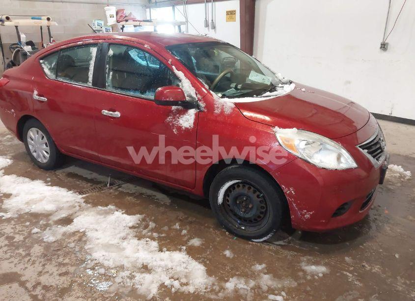 2012 Nissan Versa 1.6 SV (VIN 3N1CN7AP5CL926598) main photo