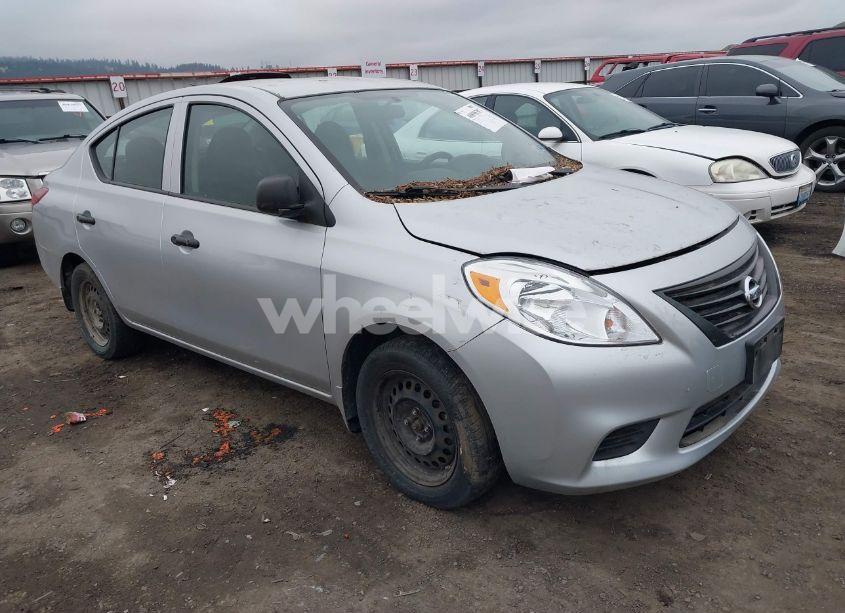 2012 Nissan Versa 1.6 S (VIN 3N1CN7AP5CL928853) main photo