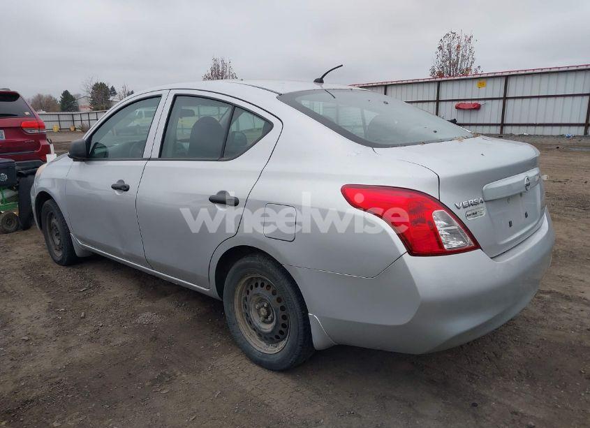 Photo 3 of 2012 Nissan Versa 1.6 S (VIN 3N1CN7AP5CL928853)