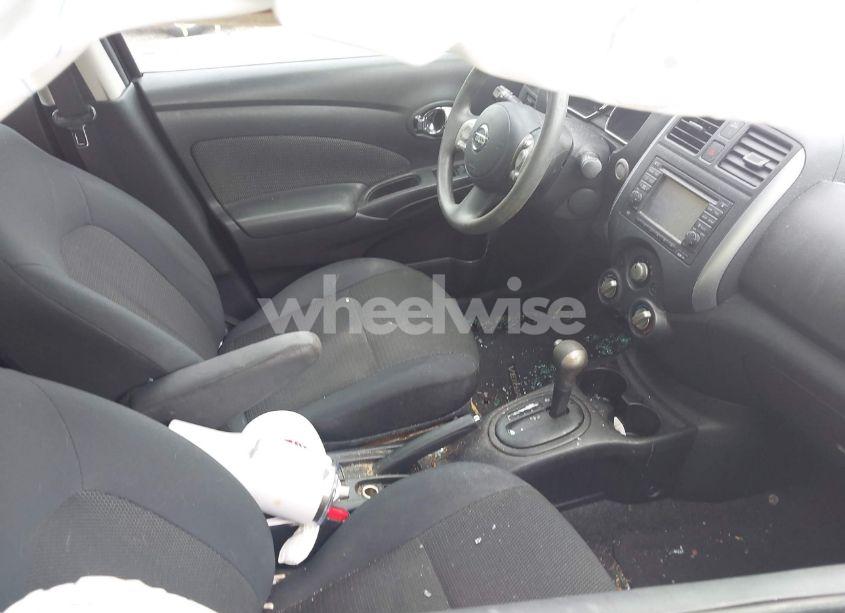 Photo 5 of 2013 Nissan Versa 1.6 SL (VIN 3N1CN7AP5DL831864)