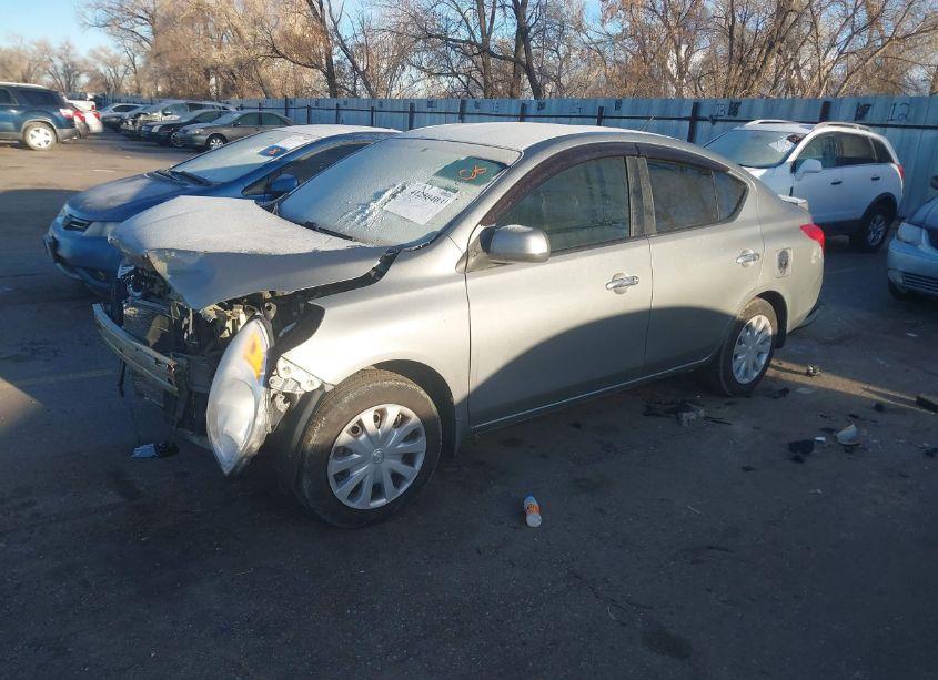 Photo 2 of 2013 Nissan Versa 1.6 SV (VIN 3N1CN7AP5DL833470)