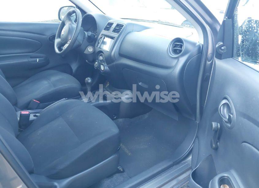 Photo 5 of 2013 Nissan Versa 1.6 S+ (VIN 3N1CN7AP5DL835963)