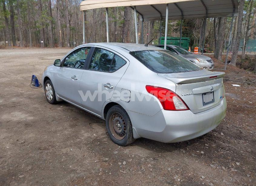 Photo 3 of 2013 Nissan Versa 1.6 SV (VIN 3N1CN7AP5DL837390)
