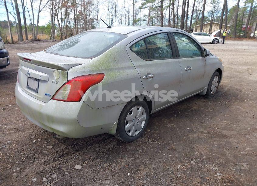 Photo 4 of 2013 Nissan Versa 1.6 SV (VIN 3N1CN7AP5DL837390)