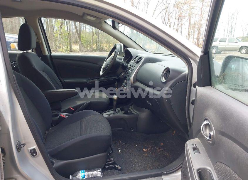 Photo 5 of 2013 Nissan Versa 1.6 SV (VIN 3N1CN7AP5DL837390)