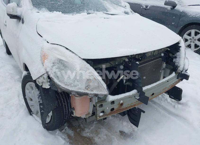 Photo 6 of 2013 Nissan Versa 1.6 SV (VIN 3N1CN7AP5DL843397)