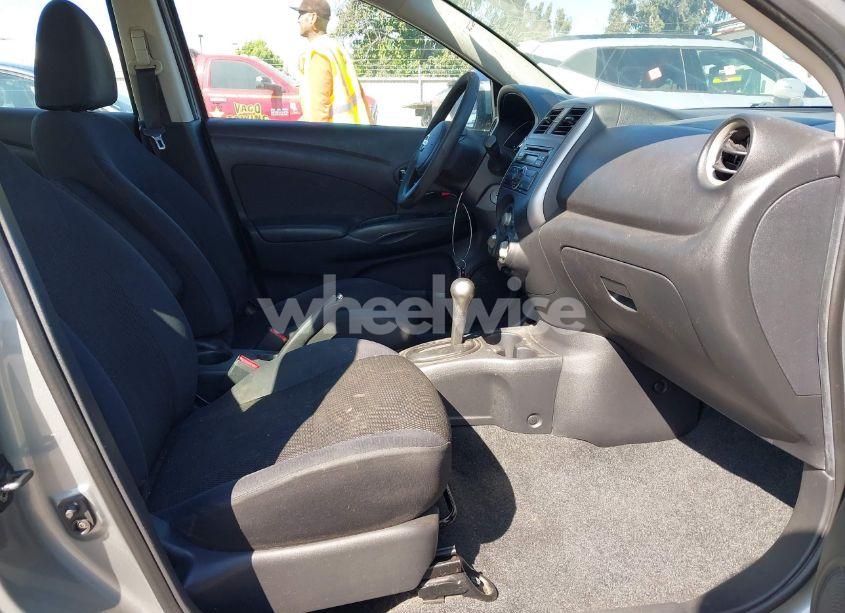 Photo 5 of 2013 Nissan Versa 1.6 SV (VIN 3N1CN7AP5DL858384)