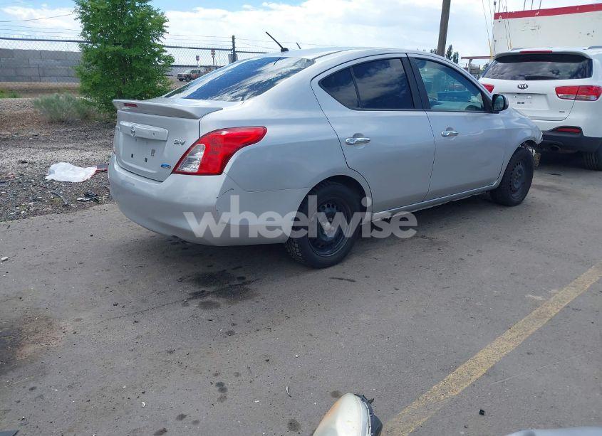 Photo 4 of 2013 Nissan Versa 1.6 SV (VIN 3N1CN7AP5DL860166)