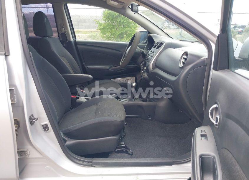 Photo 5 of 2013 Nissan Versa 1.6 SV (VIN 3N1CN7AP5DL860166)