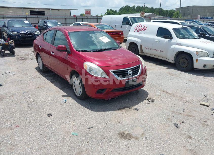 2013 Nissan Versa 1.6 SV (VIN 3N1CN7AP5DL876657) main photo