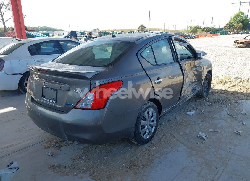 Photo 4 of 2013 Nissan Versa 1.6 SV (VIN 3N1CN7AP5DL885858)