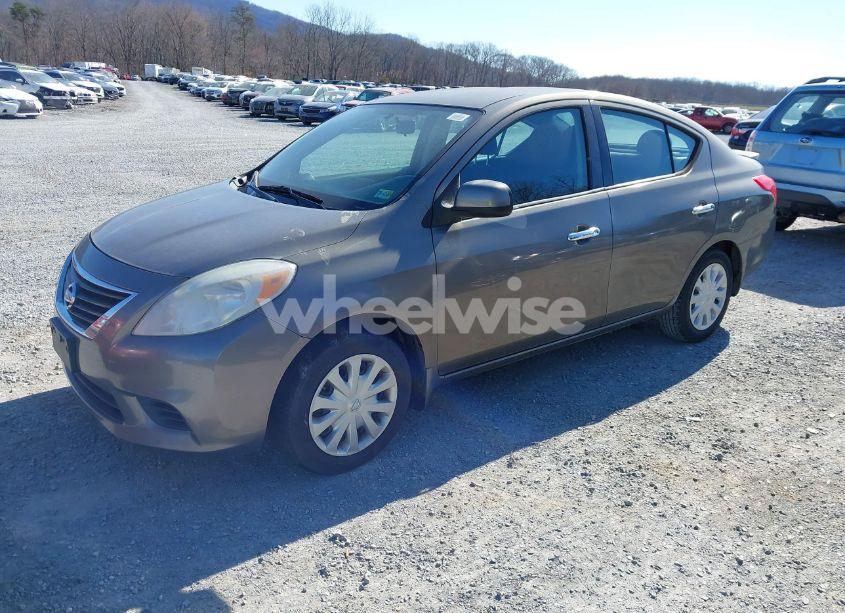 Photo 2 of 2014 Nissan Versa 1.6 SV (VIN 3N1CN7AP5EK451432)