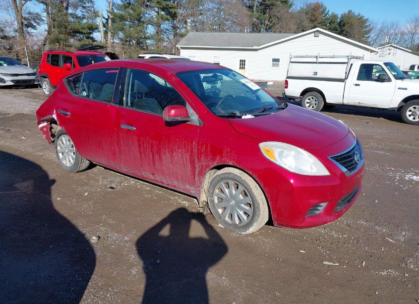 2014 Nissan Versa 1.6 SV (VIN 3N1CN7AP5EL800406) main photo