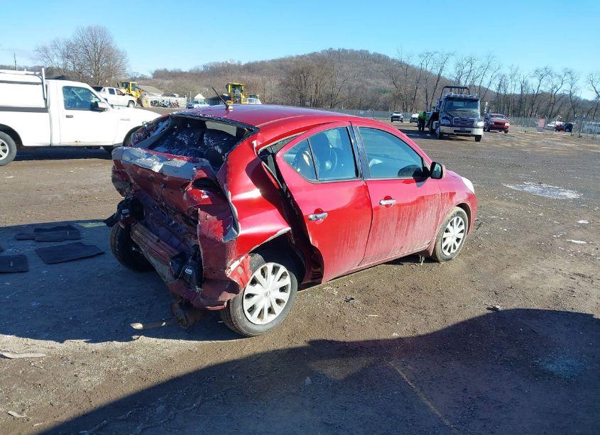 Photo 4 of 2014 Nissan Versa 1.6 SV (VIN 3N1CN7AP5EL800406)