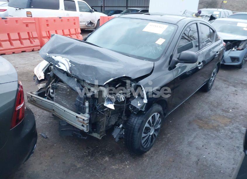 Photo 2 of 2014 Nissan Versa 1.6 S (VIN 3N1CN7AP5EL806738)