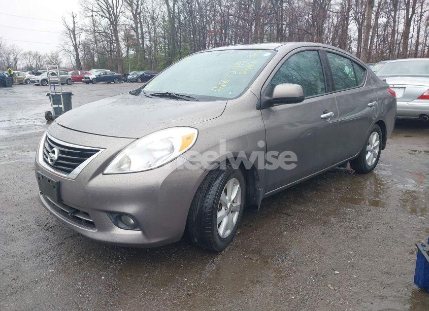 Photo 2 of 2014 Nissan Versa 1.6 SV (VIN 3N1CN7AP5EL811745)