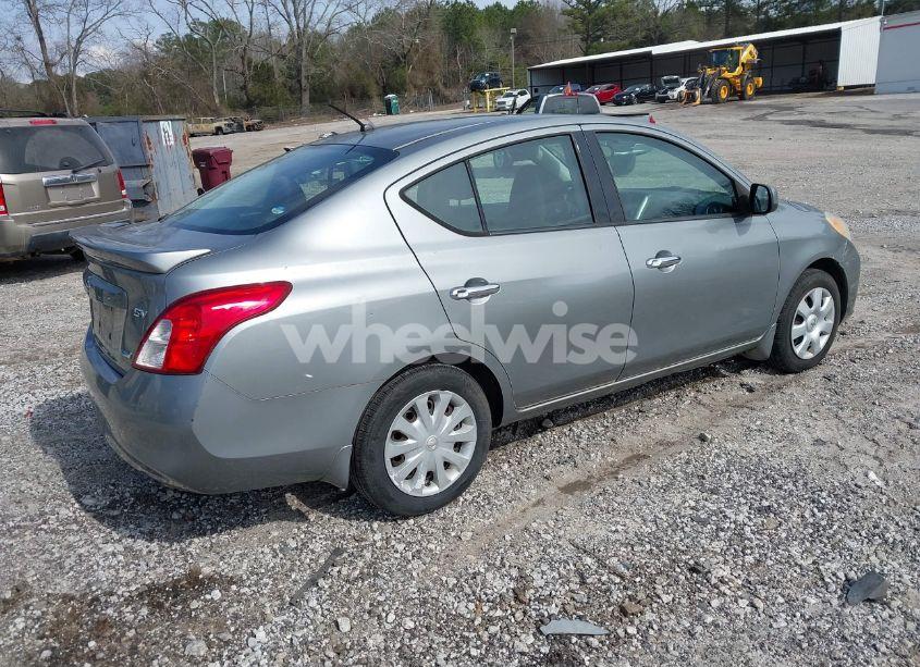 Photo 4 of 2014 Nissan Versa 1.6 SV (VIN 3N1CN7AP5EL813382)