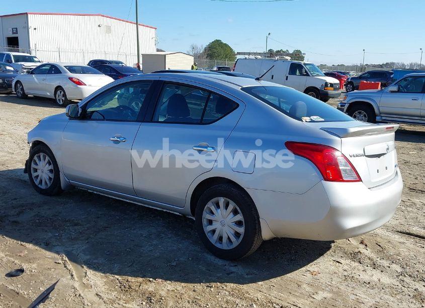 Photo 3 of 2014 Nissan Versa 1.6 SV (VIN 3N1CN7AP5EL817836)