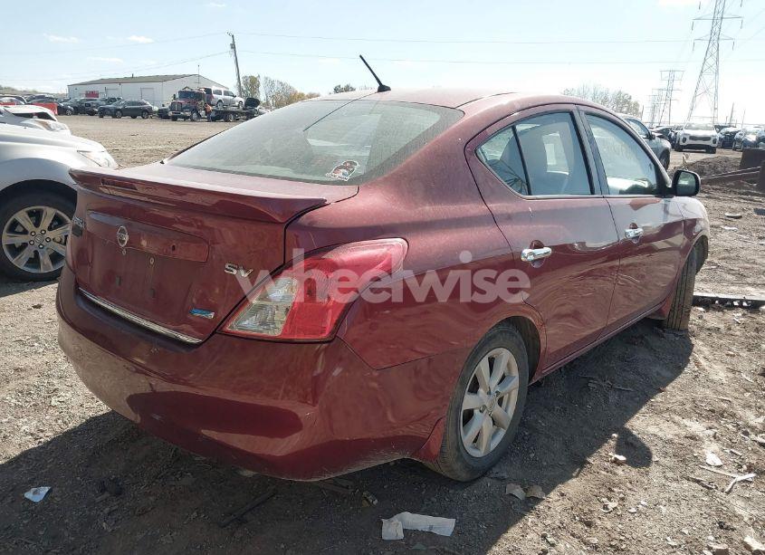 Photo 4 of 2014 Nissan Versa 1.6 SV (VIN 3N1CN7AP5EL833972)