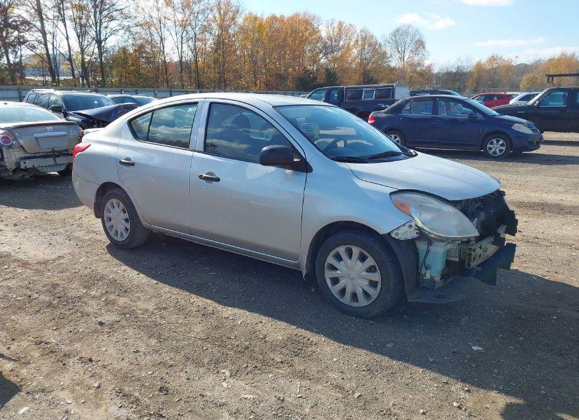 2014 Nissan Versa 1.6 S+ (VIN 3N1CN7AP5EL839254) main photo