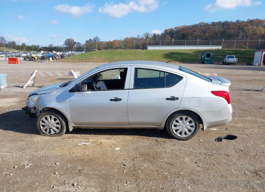 Photo 14 of 2014 Nissan Versa 1.6 S+ (VIN 3N1CN7AP5EL839254)