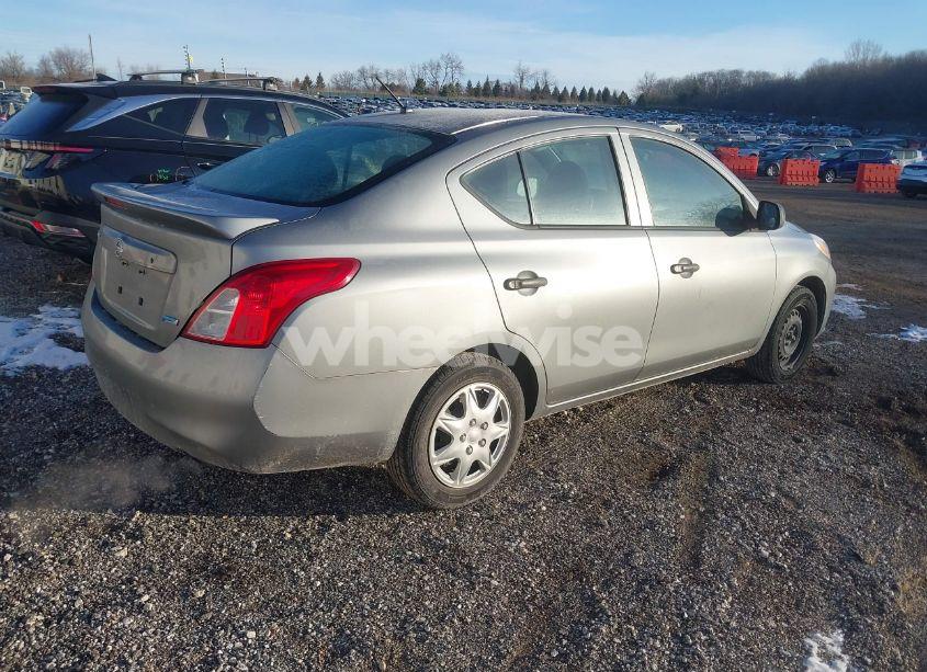 Photo 4 of 2014 Nissan Versa 1.6 S+ (VIN 3N1CN7AP5EL843188)