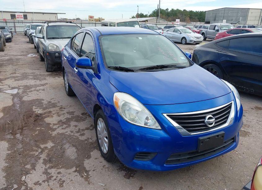 2014 Nissan Versa 1.6 SV (VIN 3N1CN7AP5EL846639) main photo