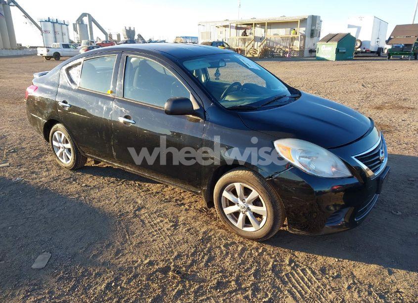2014 Nissan Versa 1.6 SV (VIN 3N1CN7AP5EL849041) main photo