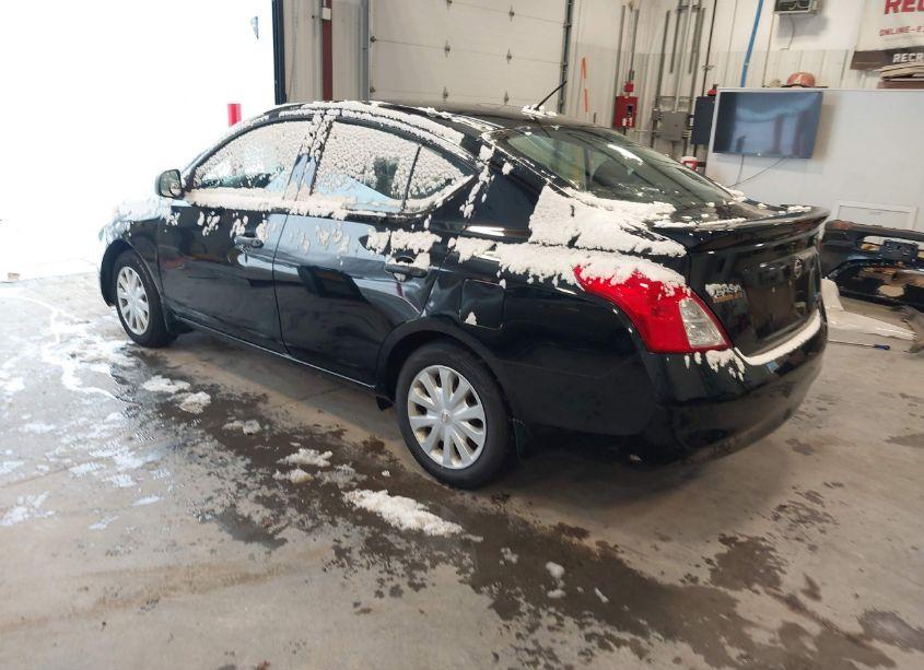 Photo 3 of 2014 Nissan Versa 1.6 S+ (VIN 3N1CN7AP5EL849184)