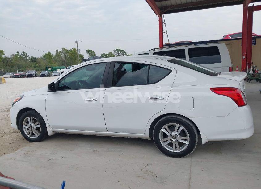 Photo 14 of 2015 Nissan Versa 1.6 SV (VIN 3N1CN7AP5FL843354)