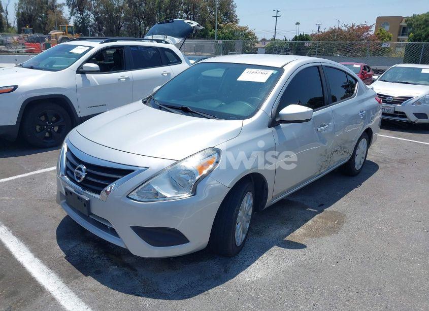 Photo 2 of 2015 Nissan Versa 1.6 S/1.6 S+/1.6 SL/1.6 SV (VIN 3N1CN7AP5FL847906)