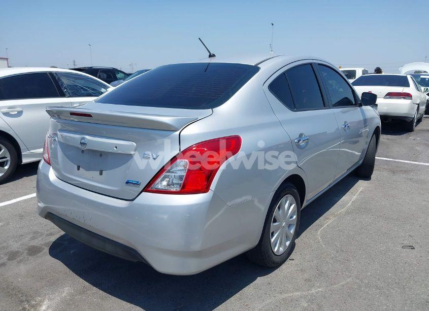 Photo 4 of 2015 Nissan Versa 1.6 S/1.6 S+/1.6 SL/1.6 SV (VIN 3N1CN7AP5FL847906)