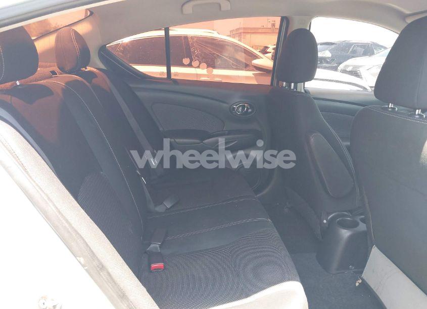 Photo 8 of 2015 Nissan Versa 1.6 S/1.6 S+/1.6 SL/1.6 SV (VIN 3N1CN7AP5FL847906)