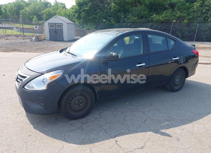 Photo 13 of 2015 Nissan Versa 1.6 S/1.6 S+/1.6 SL/1.6 SV (VIN 3N1CN7AP5FL855729)