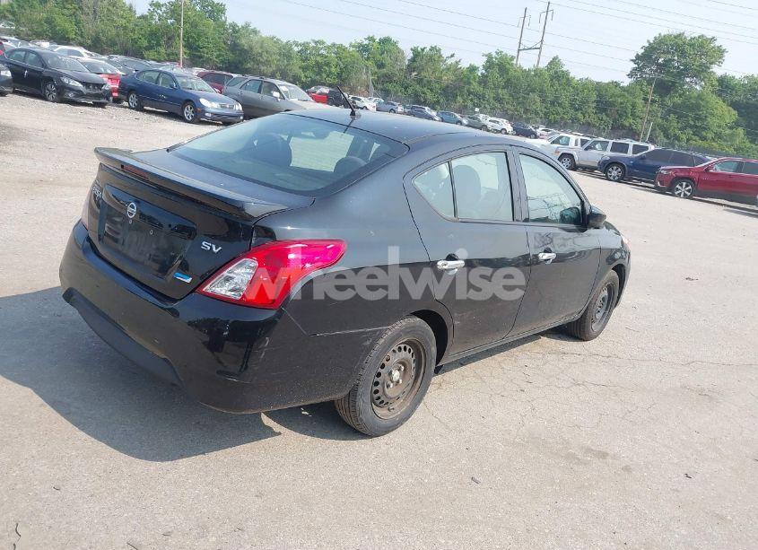 Photo 4 of 2015 Nissan Versa 1.6 S/1.6 S+/1.6 SL/1.6 SV (VIN 3N1CN7AP5FL855729)