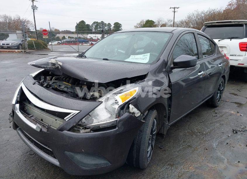 Photo 2 of 2015 Nissan Versa 1.6 SV (VIN 3N1CN7AP5FL877374)