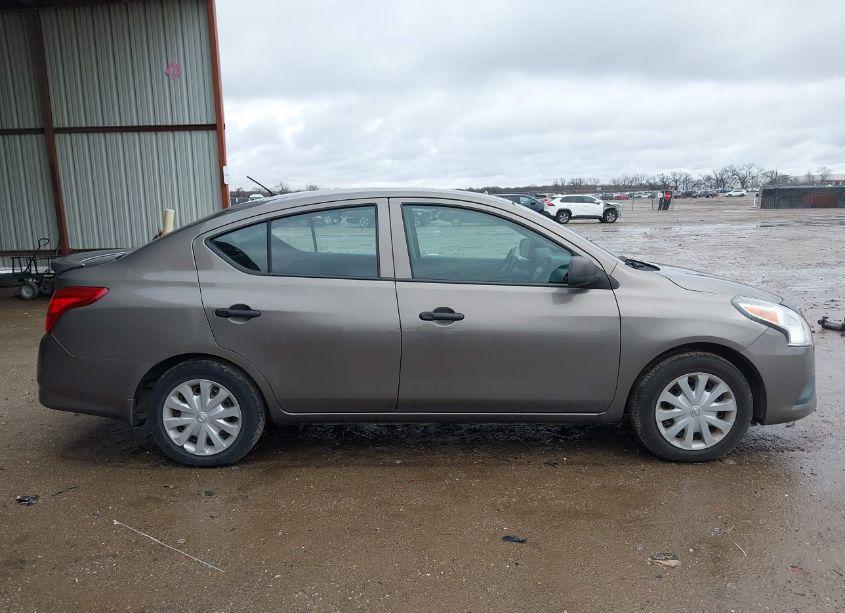Photo 13 of 2015 Nissan Versa 1.6 S+ (VIN 3N1CN7AP5FL880081)