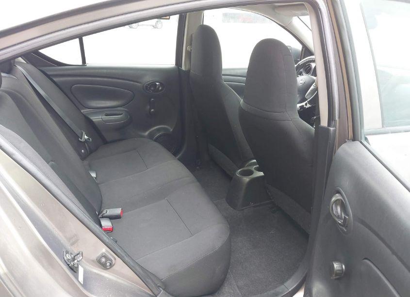 Photo 8 of 2015 Nissan Versa 1.6 S+ (VIN 3N1CN7AP5FL880081)