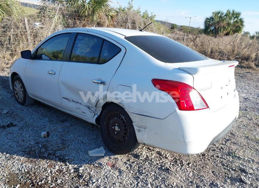 Photo 3 of 2015 Nissan Versa 1.6 S/1.6 S+/1.6 SL/1.6 SV (VIN 3N1CN7AP5FL888374)